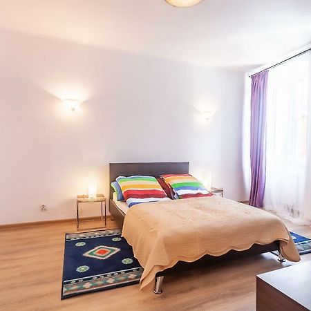 Kostas Apartments ブラショフ エクステリア 写真