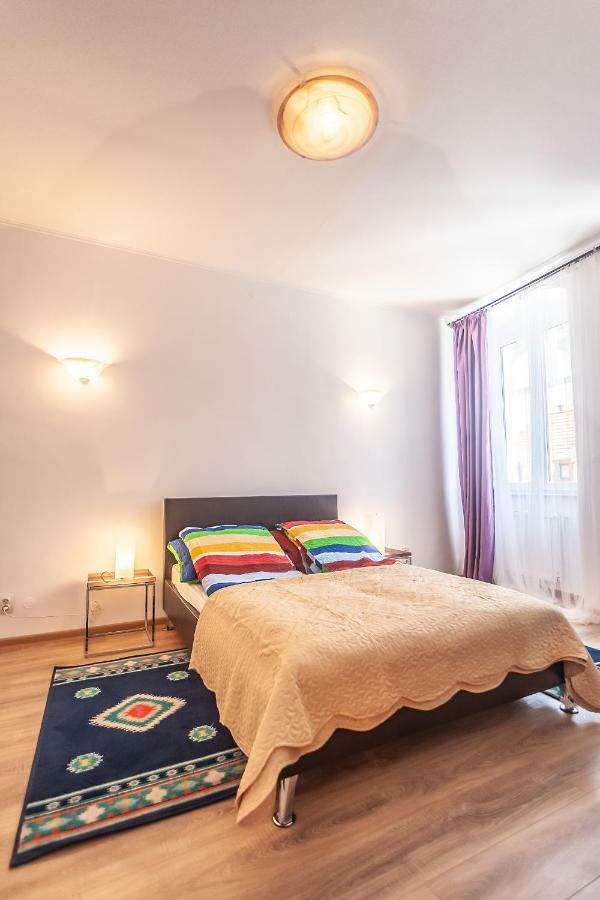 Kostas Apartments ブラショフ エクステリア 写真